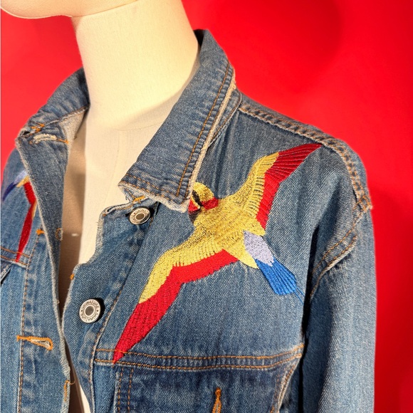 Signature Eight Denim Jacket with Tiger and Bird Los Angeles Embroidered Design - Picture 5 of 10